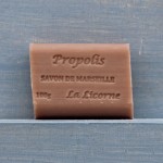 PROPOLI vanigliata Saponetta di Marsiglia 100g